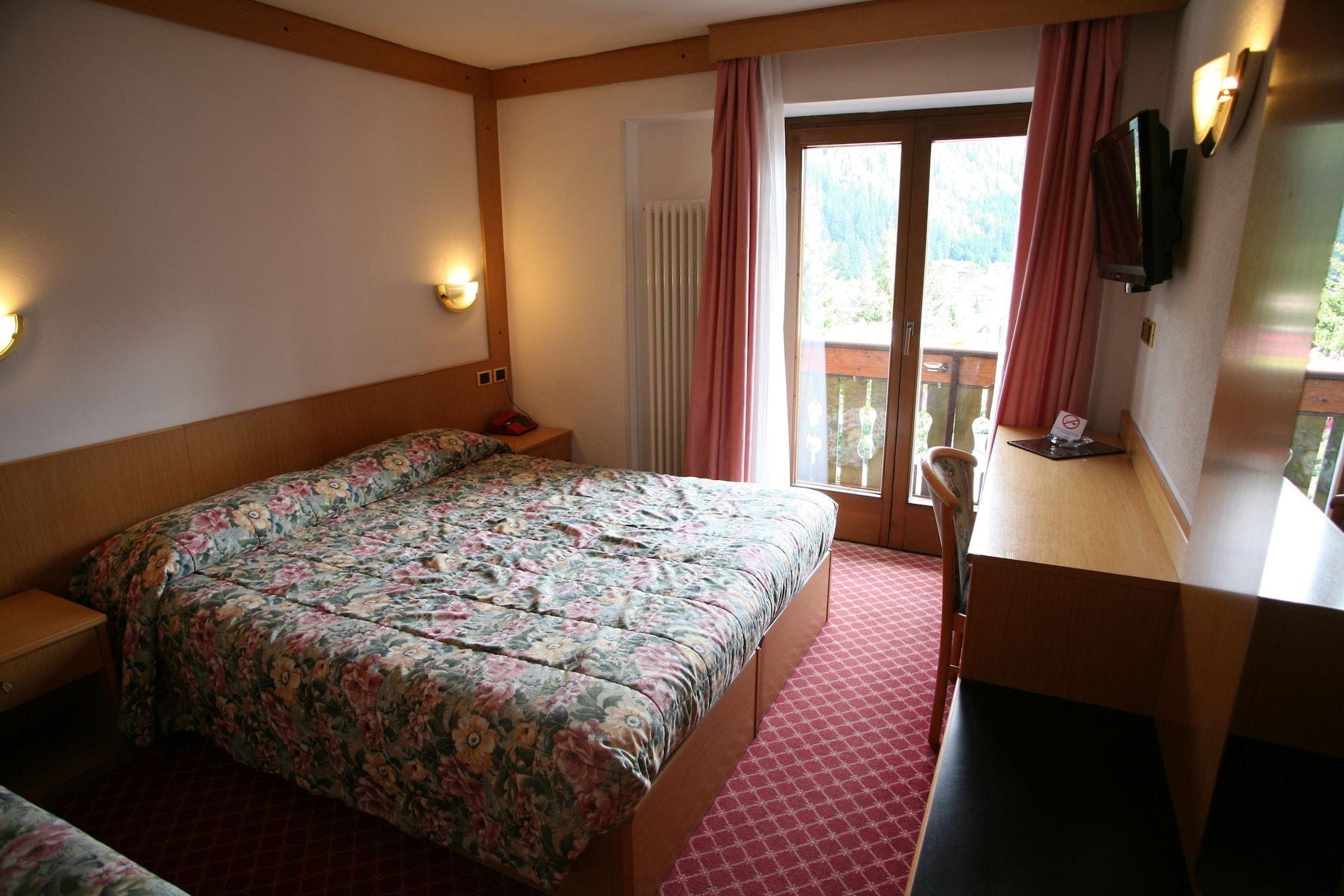 Alpen Hotel Vidi Madonna Εξωτερικό φωτογραφία
